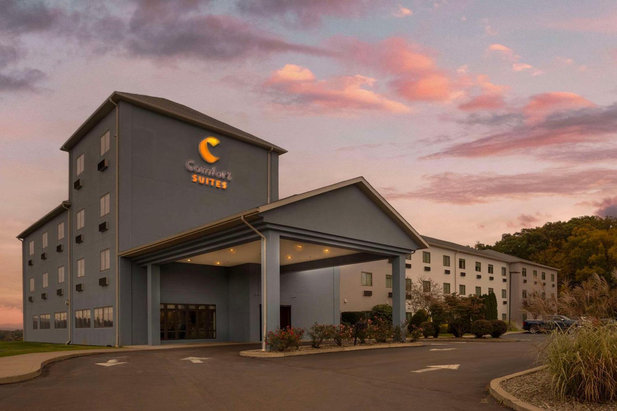 Comfort Suites Bloomsburg Exterior photo