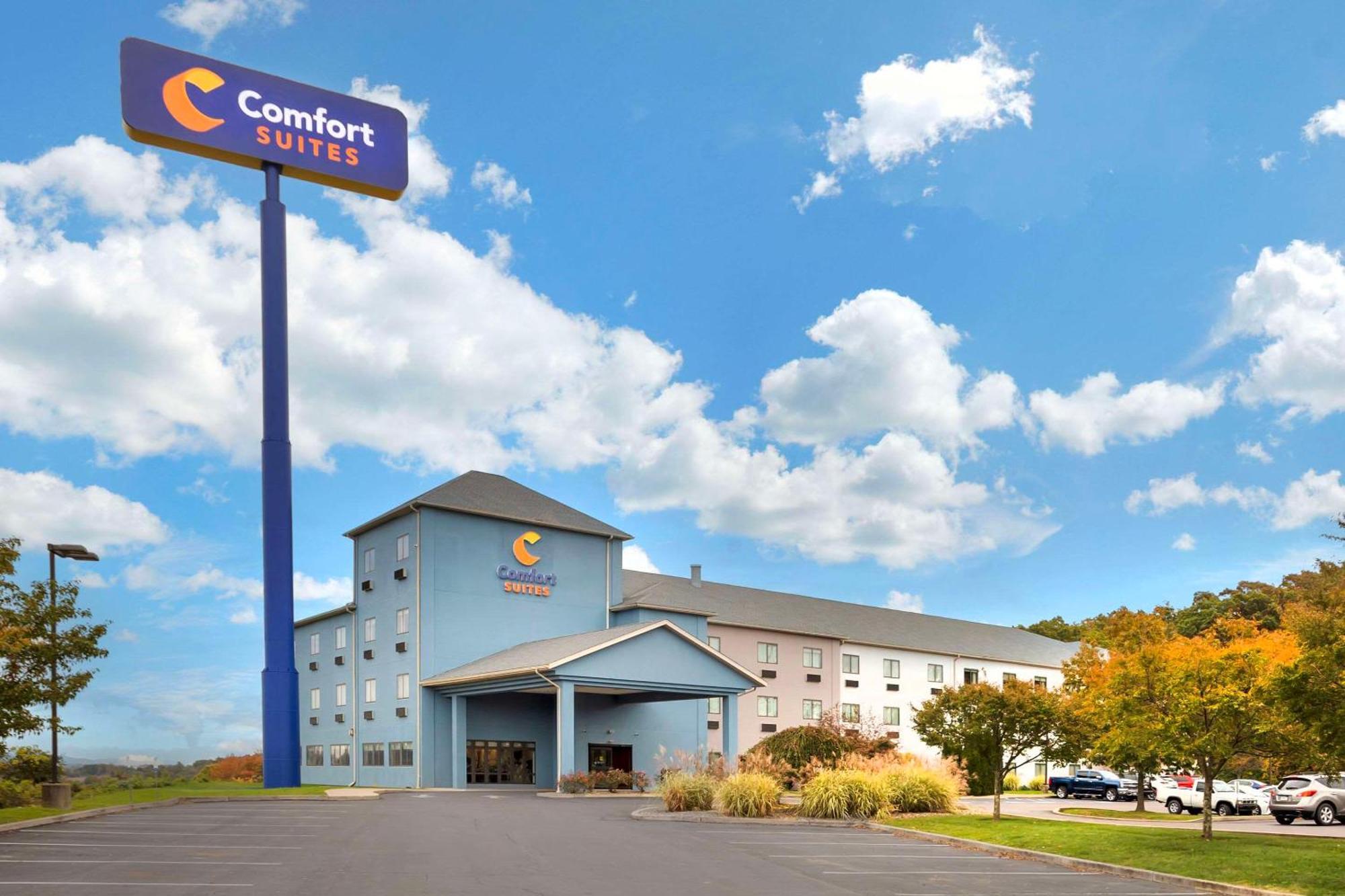 Comfort Suites Bloomsburg Exterior photo